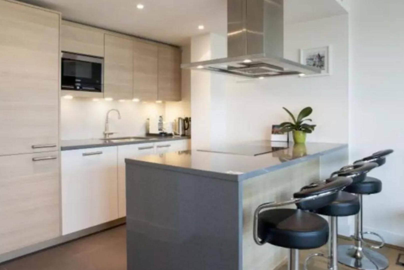 Апартаменты Luxury Modern 2Bd Flat In Centre Лондон Экстерьер фото